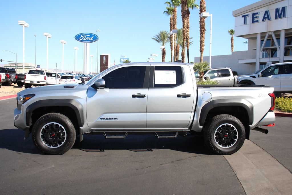 Used 2024 Toyota Tacoma TRD Off-Road AWD/4WD image 4