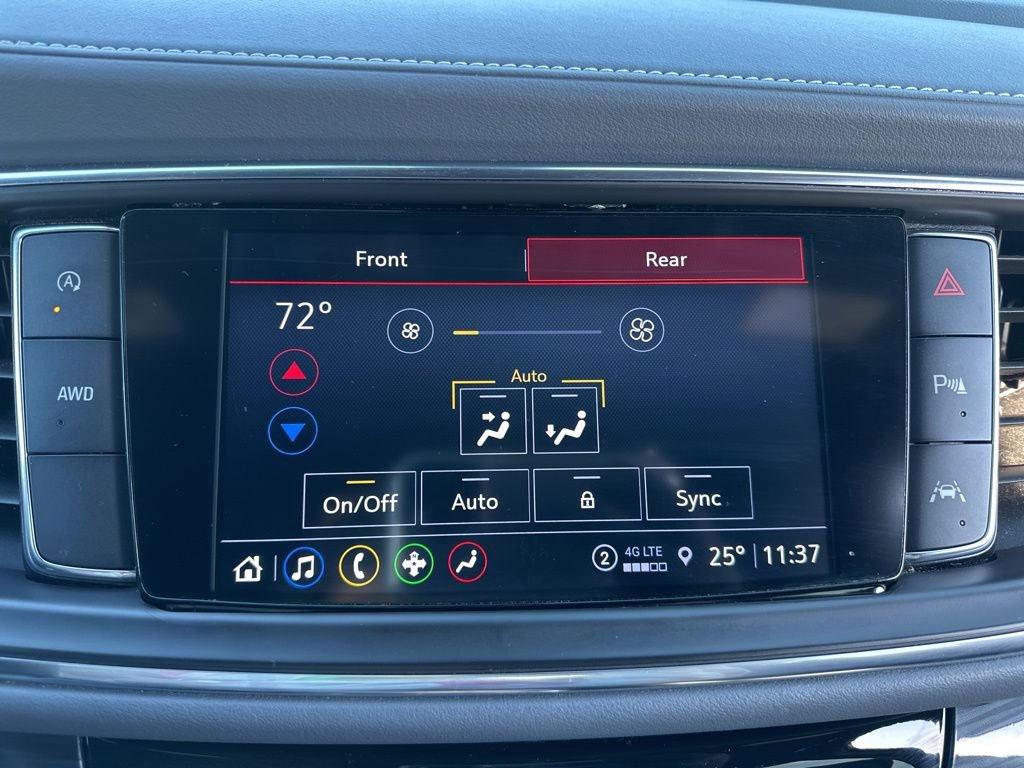 Used 2022 Buick Enclave Essence image 39