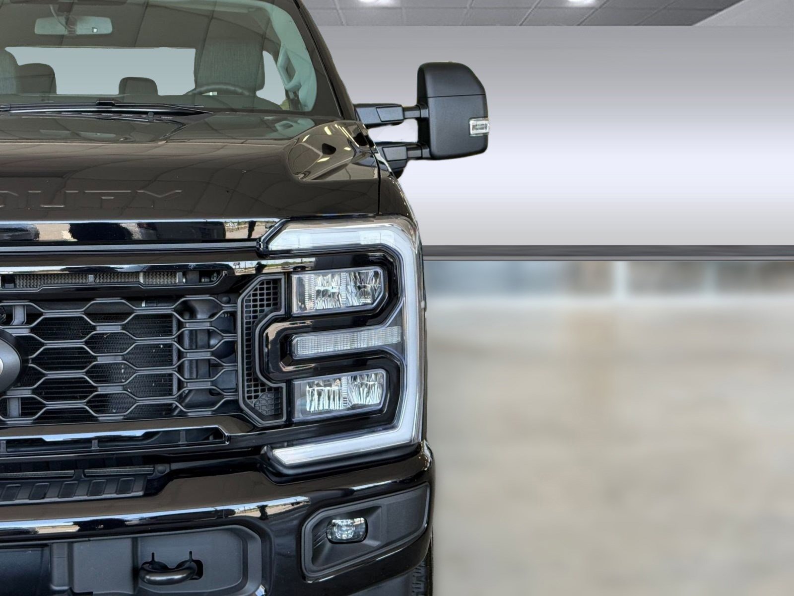 Certified 2025 Ford F250 XLT w/ Black Appearance Package AWD/4WD image 11