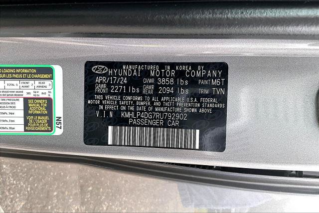Used 2024 Hyundai Elantra Limited FWD image 35