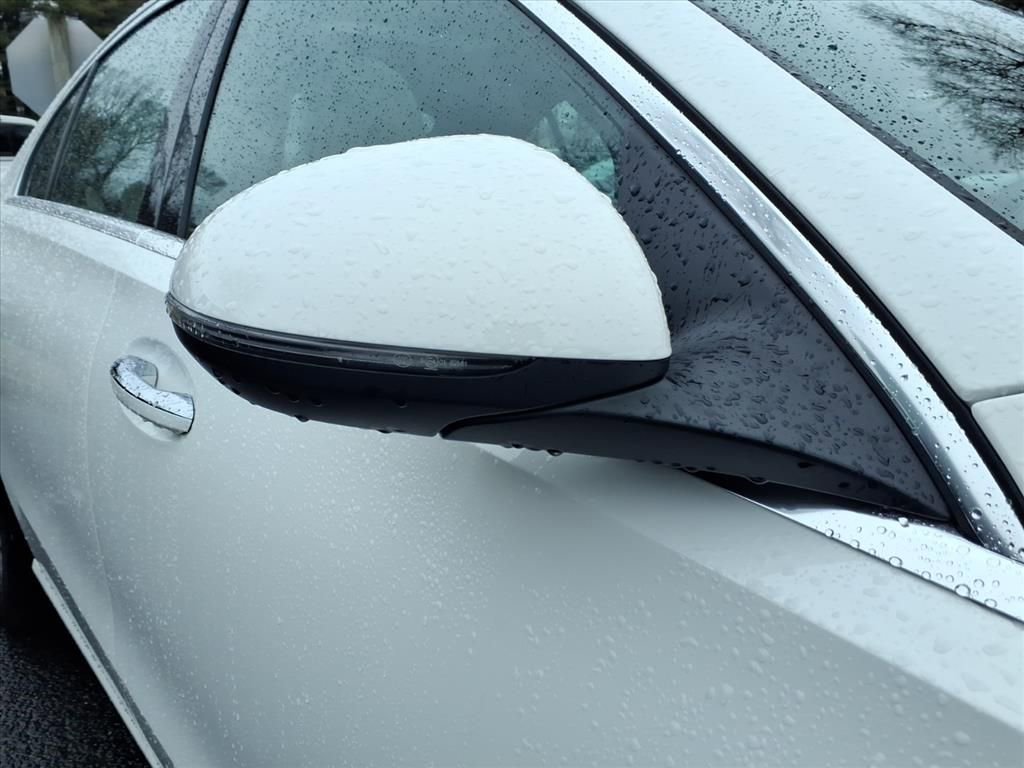 Used 2022 Mercedes-Benz C 300 4MATIC Sedan image 8