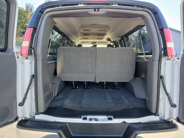 Used 2019 Chevrolet Express 3500 LT w/ LT Preferred Equipment Group RWD image 22
