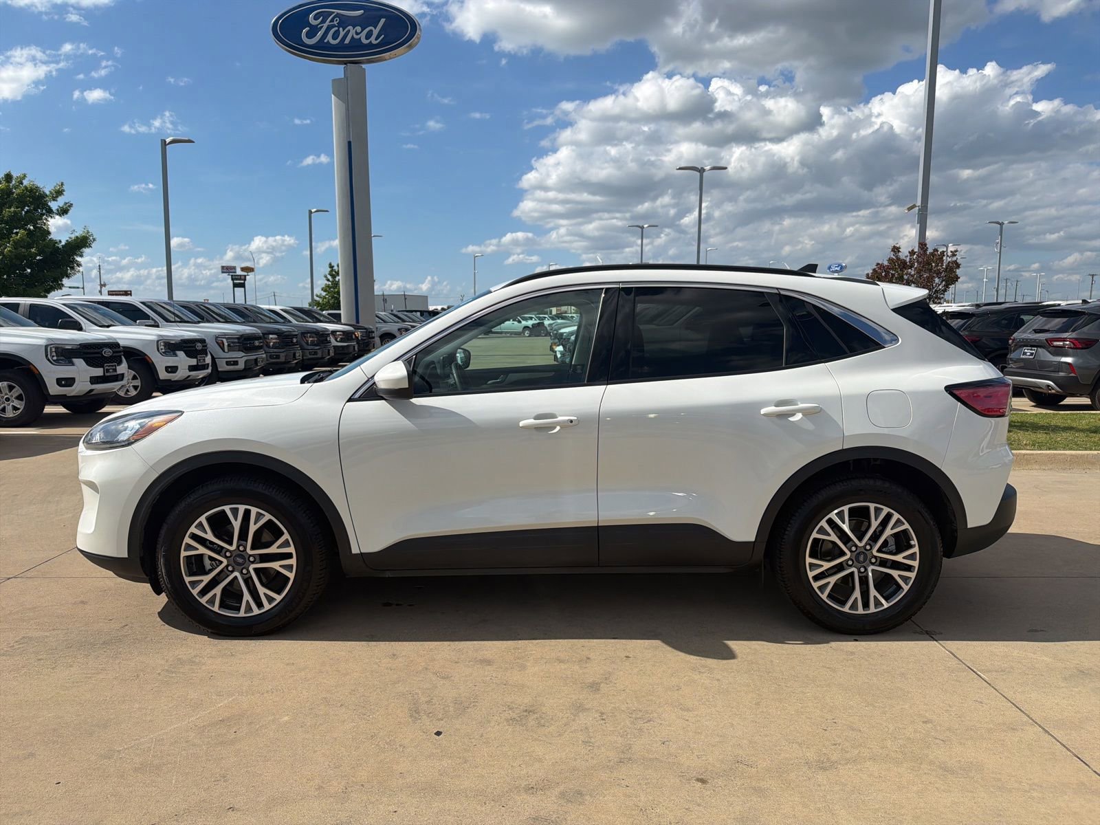 Certified 2021 Ford Escape SEL w/ Technology Package image 3