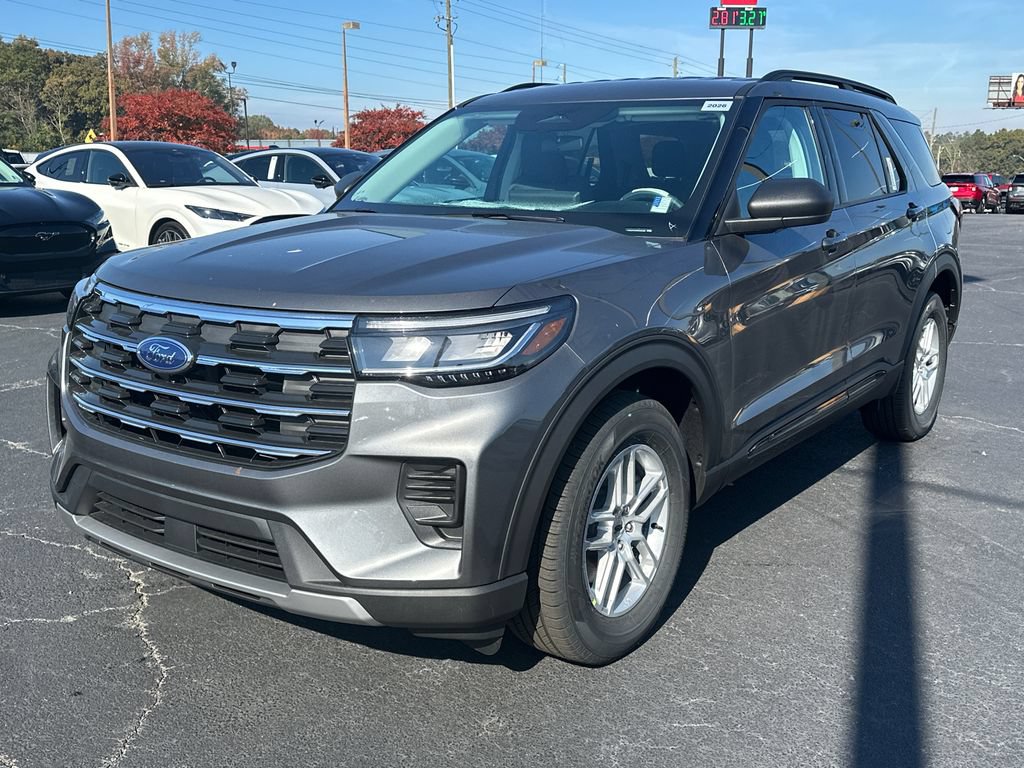Certified 2026 Ford Explorer Active RWD image 7