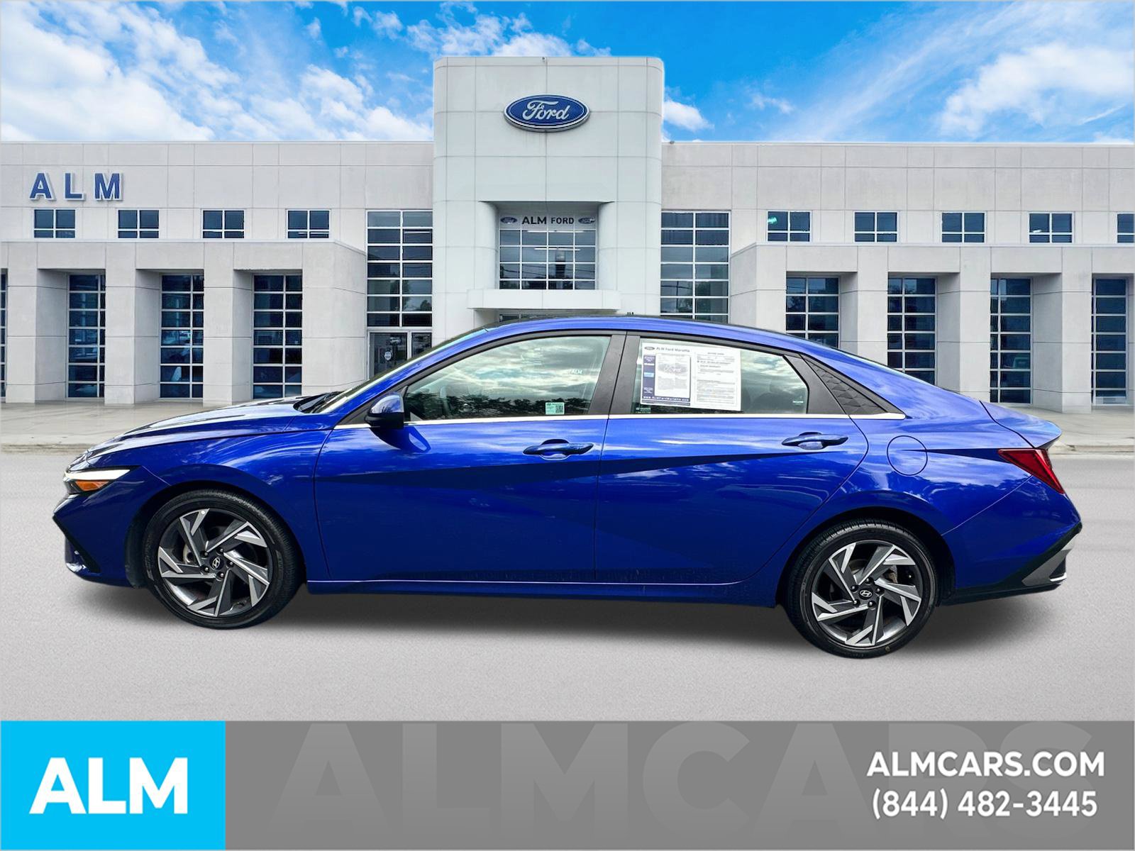 Used 2025 Hyundai Elantra SEL FWD image 9