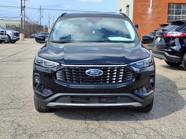 Certified 2024 Ford Escape Platinum image 4