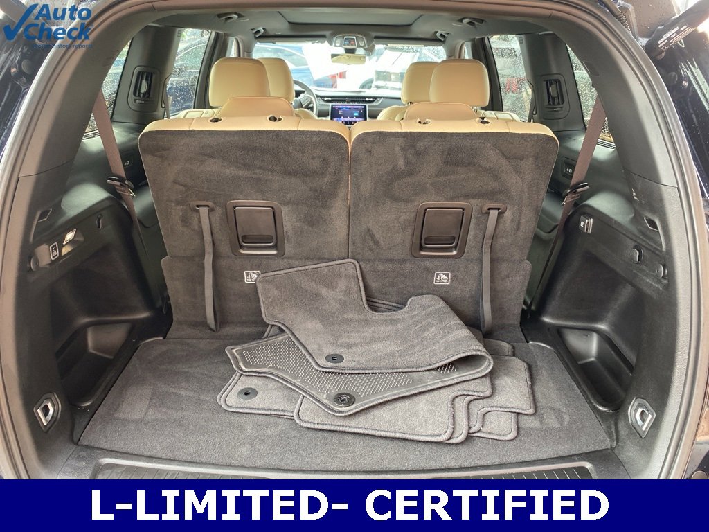 Used 2023 Jeep Grand Cherokee L Limited w/ Luxury Tech Group II image 15