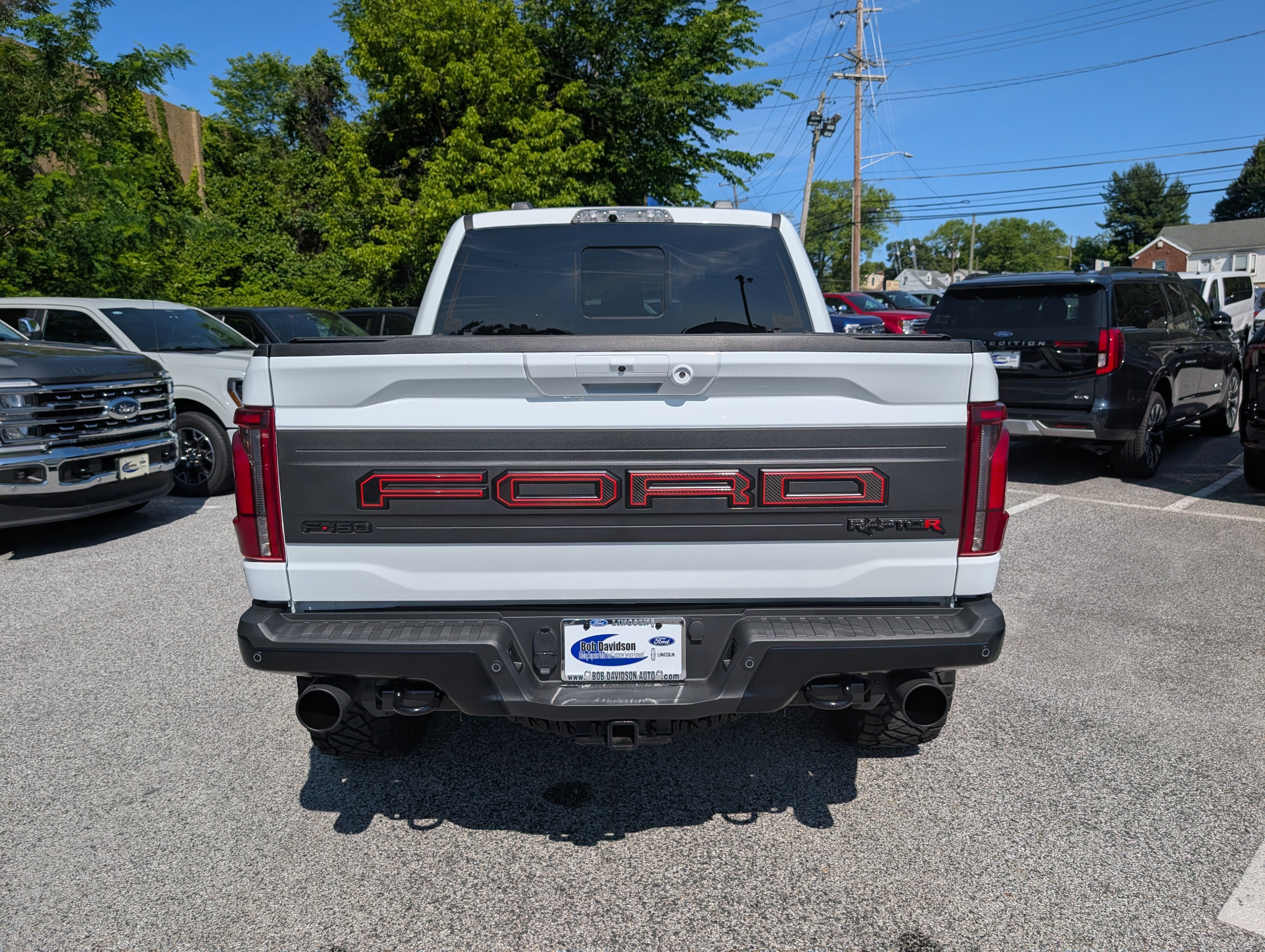 Certified 2025 Ford F150 Raptor w/ Equipment Group 803A Raptor R AWD/4WD image 6