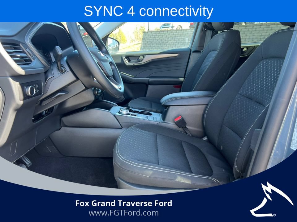 Certified 2025 Ford Escape Active AWD/4WD image 3