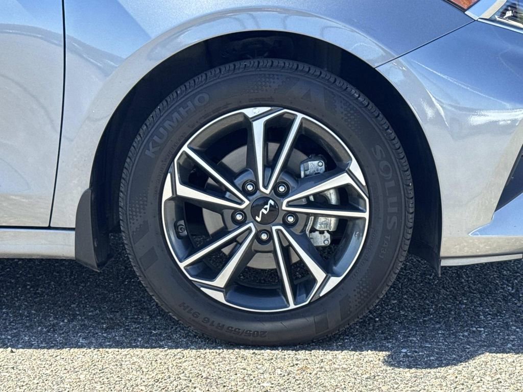 Used 2024 Kia Forte LXS w/ LXS Technology Package image 31