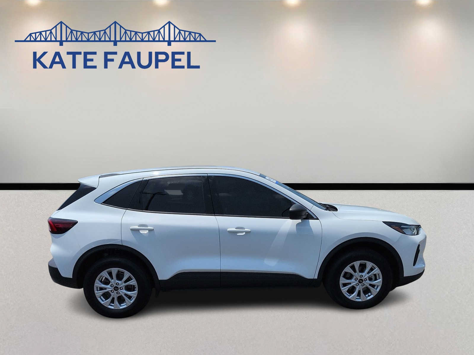 Certified 2024 Ford Escape Active AWD/4WD image 8