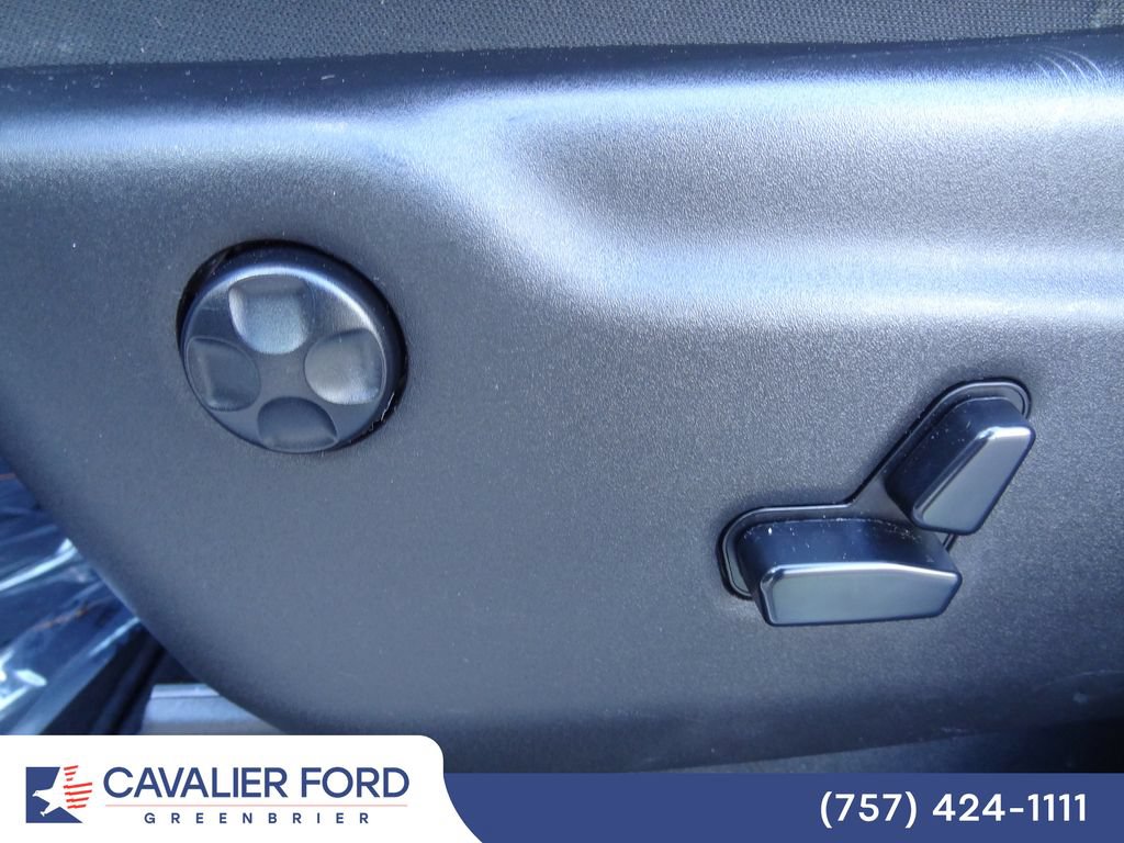 Used 2019 Jeep Grand Cherokee Laredo RWD image 7