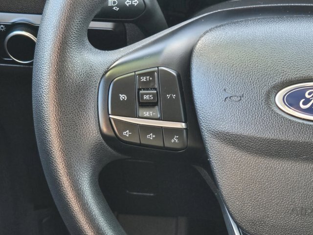 Certified 2025 Ford Escape Active AWD/4WD image 15