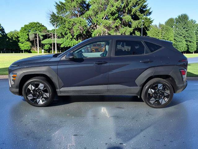 Used 2025 Hyundai Kona SEL AWD/4WD image 3