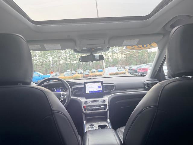 Certified 2022 Ford Explorer XLT w/ Equipment Group 202A image 23