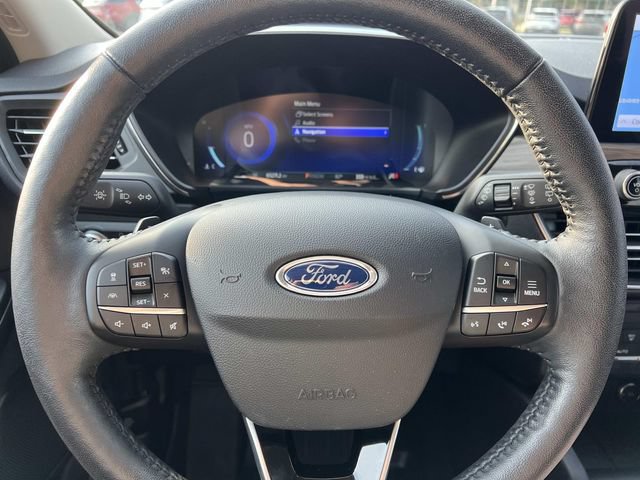 Certified 2020 Ford Escape Titanium AWD/4WD image 21