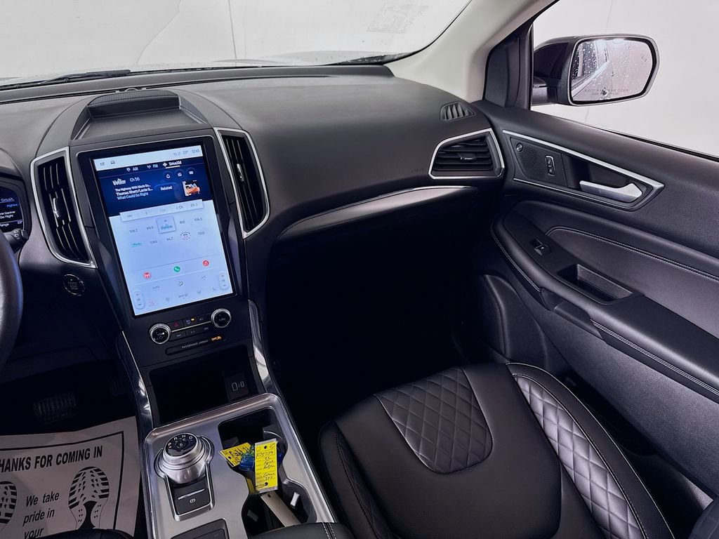 Certified 2024 Ford Edge Titanium image 25