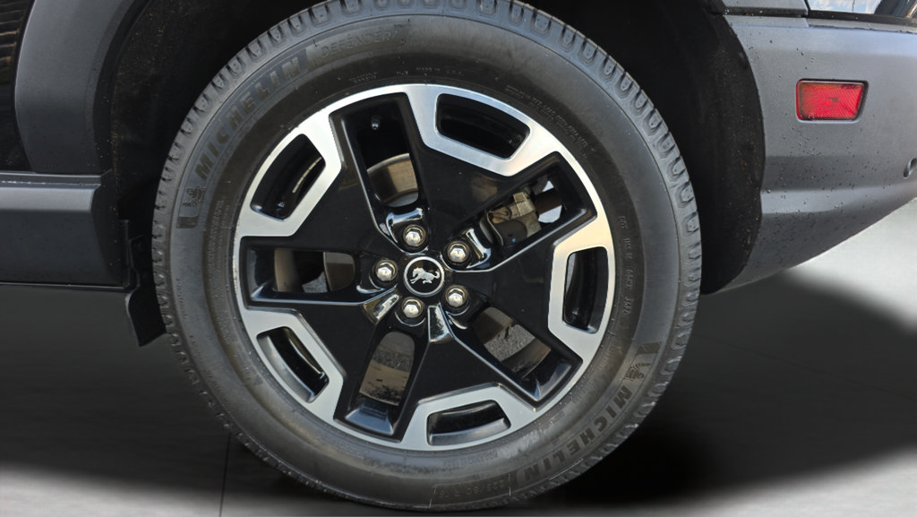 Certified 2023 Ford Bronco Sport Outer Banks AWD/4WD image 22