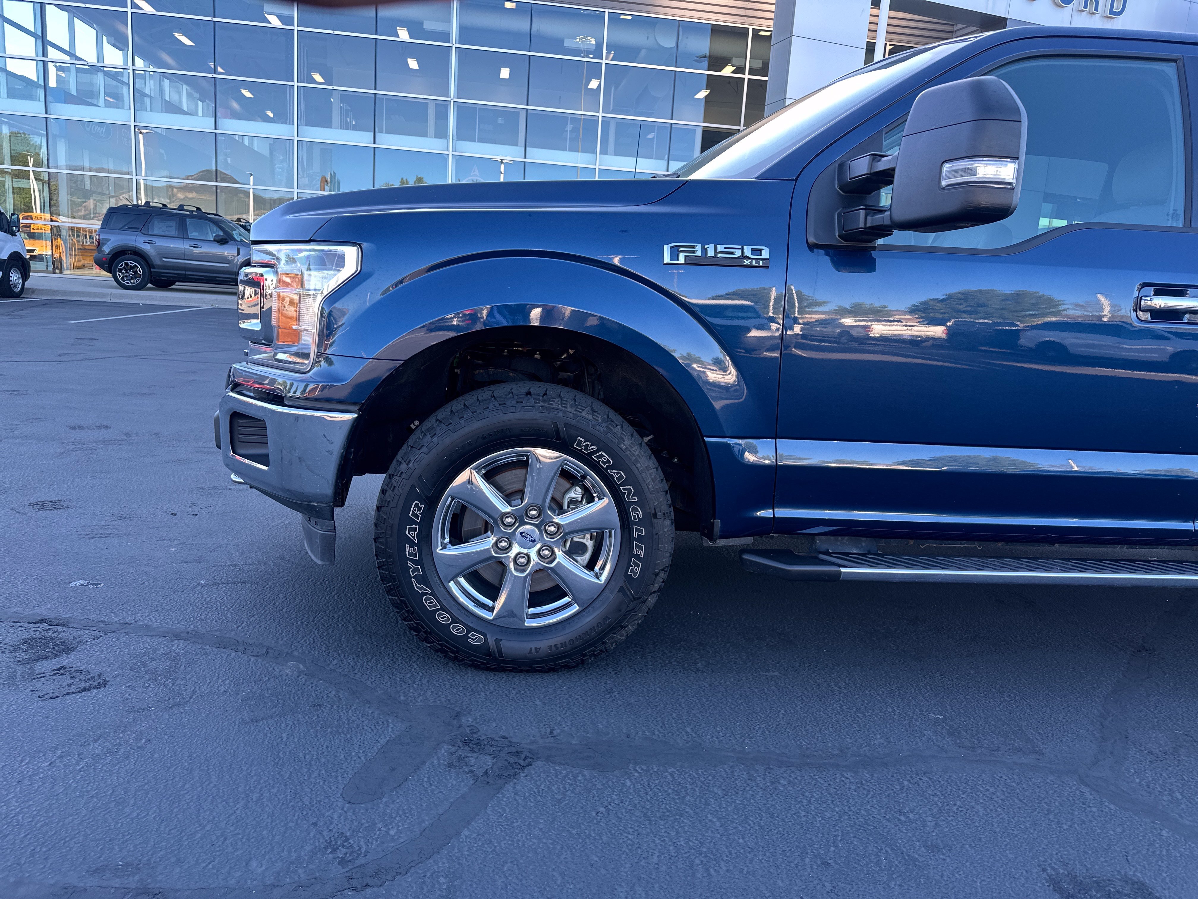 Certified 2019 Ford F150 XLT w/ Equipment Group 302A Luxury AWD/4WD image 9