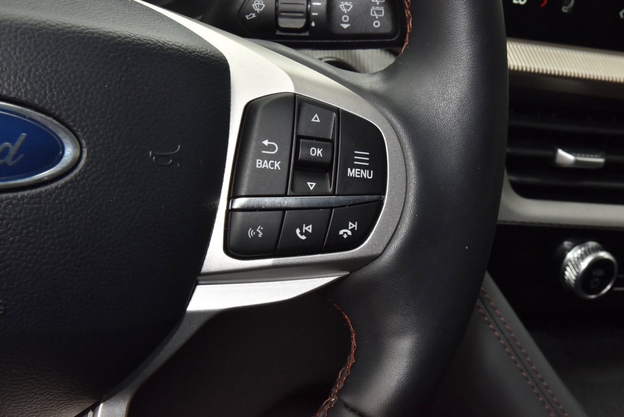 Certified 2025 Ford Explorer Active w/ Active Comfort Package RWD image 25