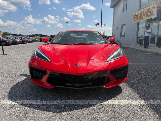 Used 2025 Chevrolet Corvette Stingray Convertible RWD image 3