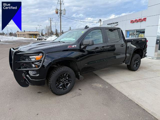 Used 2025 Chevrolet Silverado 1500 Custom Trail Boss image 1