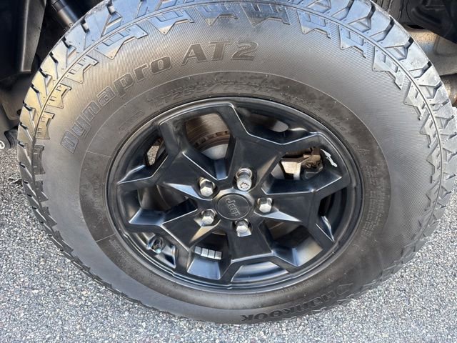 Used 2021 Jeep Gladiator Sport AWD/4WD image 13