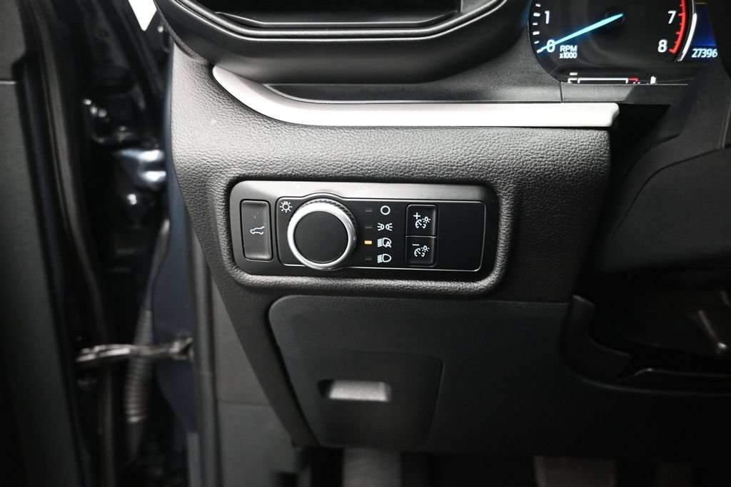 Certified 2023 Ford Explorer XLT RWD image 13