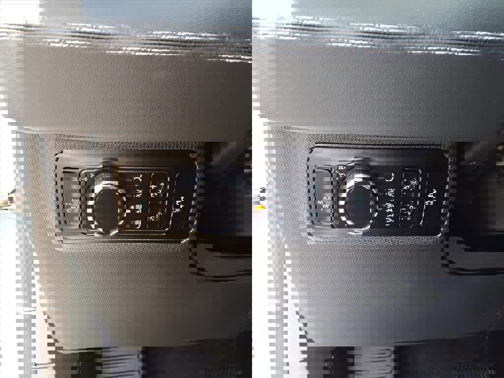 Certified 2024 Ford Mustang Mach-E Premium image 22