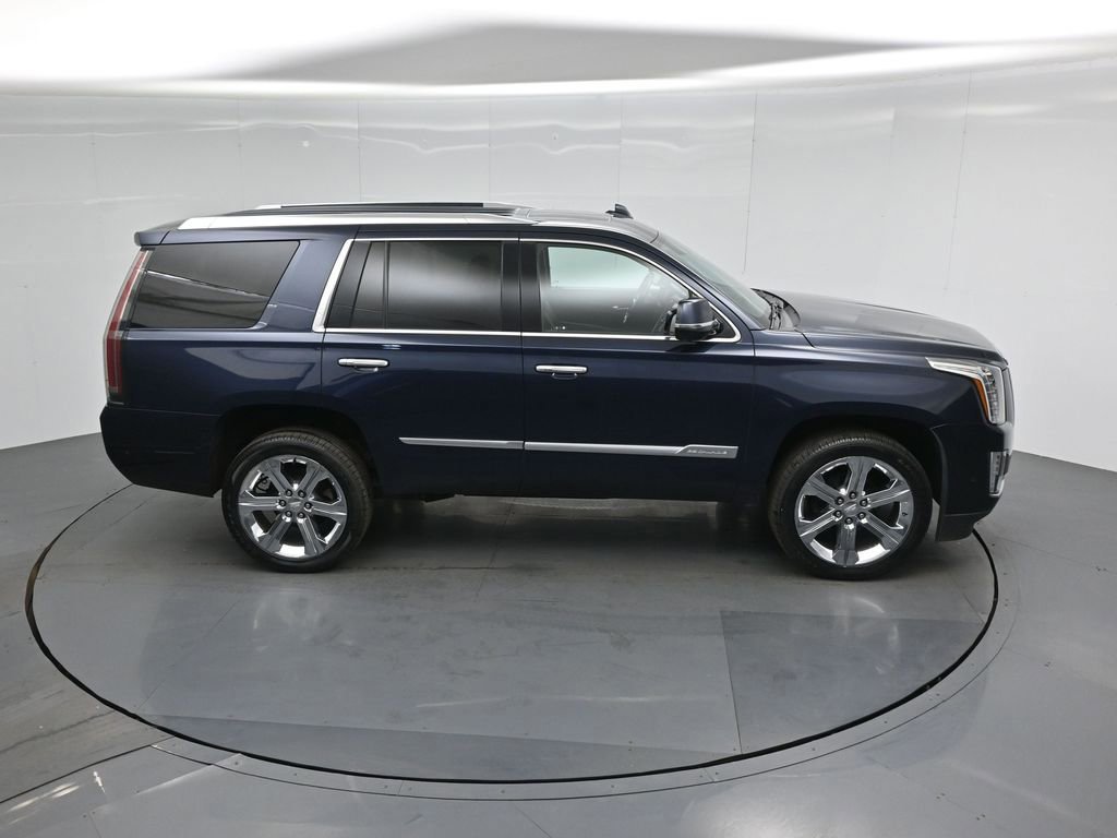 Used 2020 Cadillac Escalade Platinum image 9
