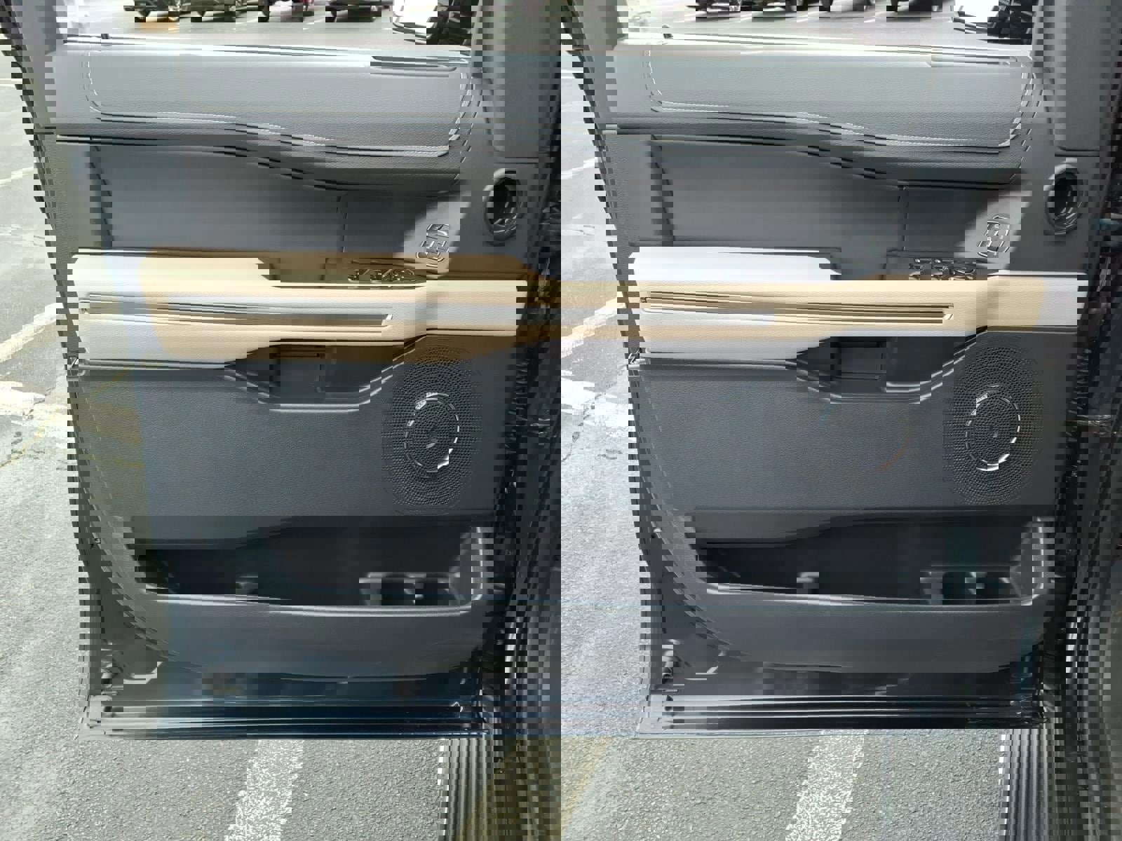 Certified 2022 Ford Expedition XLT image 18