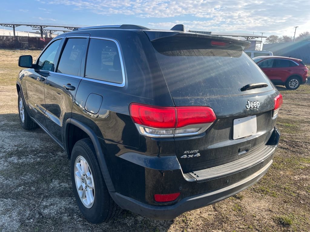Used 2018 Jeep Grand Cherokee Laredo AWD/4WD image 8