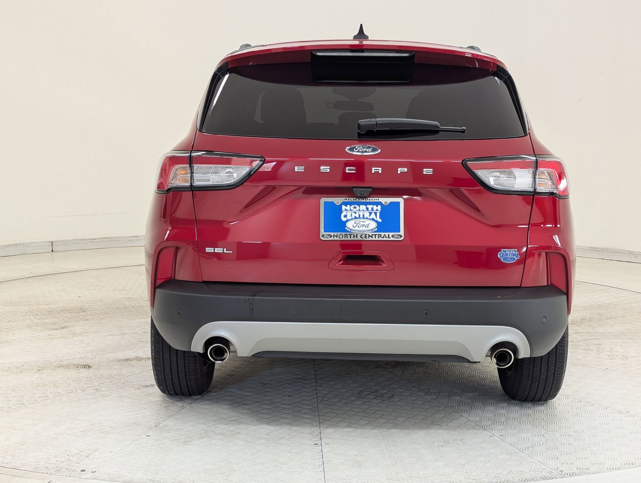 Certified 2022 Ford Escape SEL w/ Technology Package image 9