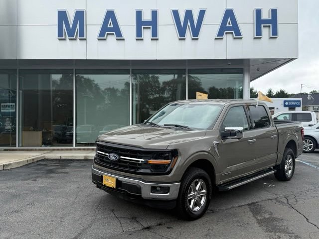 Certified 2025 Ford F150 XLT w/ Equipment Group 302A MID AWD/4WD image 2