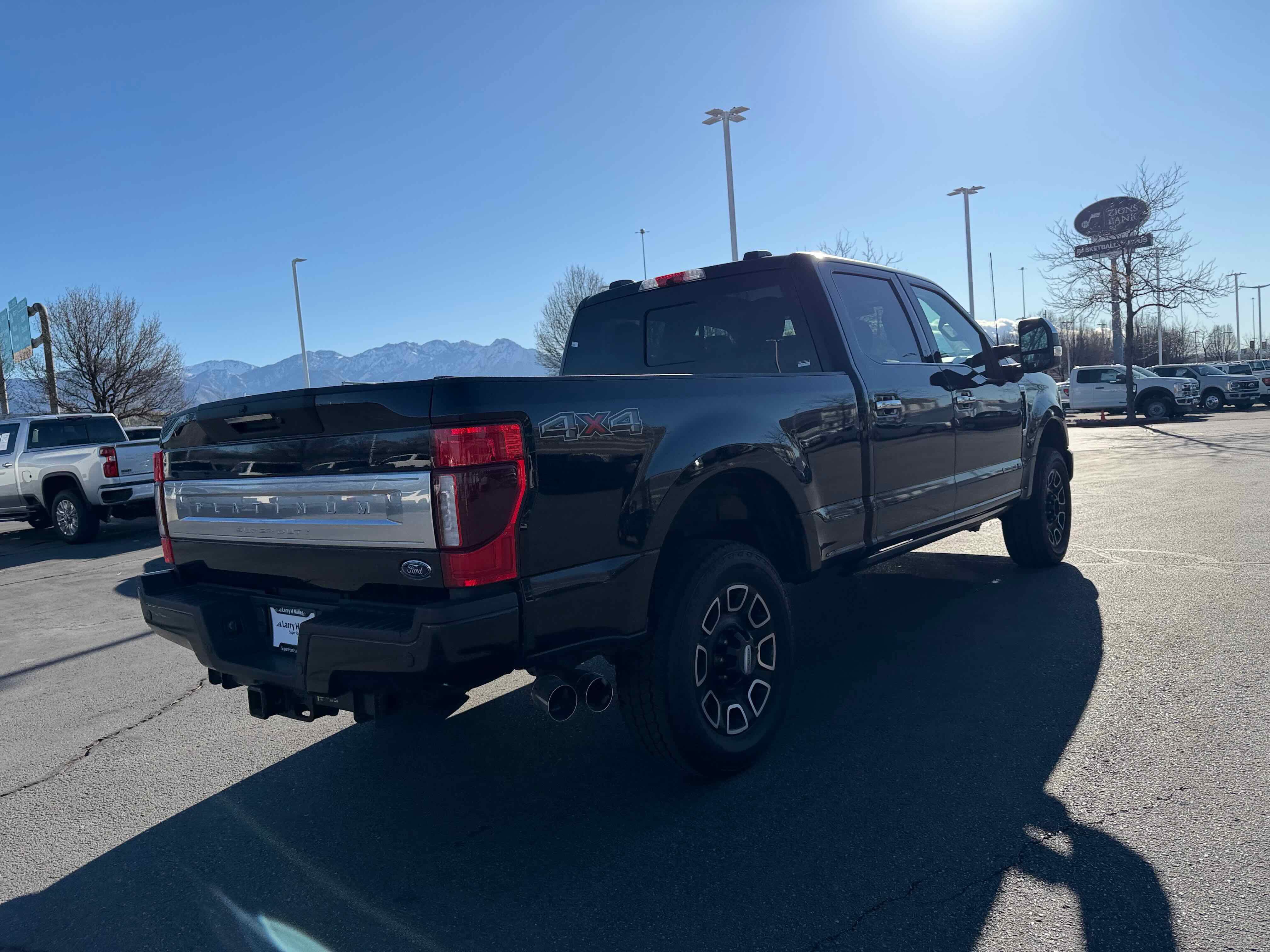 Certified 2022 Ford F350 Platinum image 5