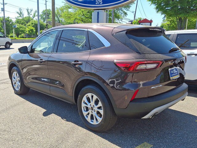 Certified 2023 Ford Escape Active w/ Tech Pack #2 AWD/4WD image 13