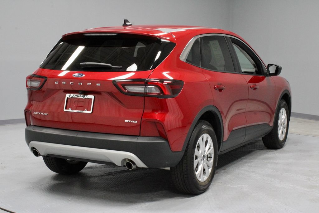 Certified 2023 Ford Escape Active AWD/4WD image 11