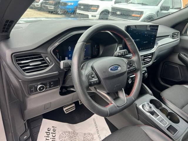 Certified 2024 Ford Escape ST-Line Select w/ Tech Pack #1 AWD/4WD image 7