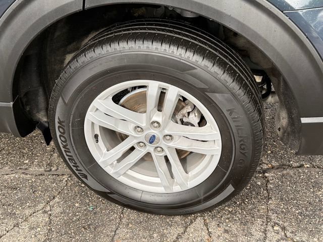 Certified 2024 Ford Explorer XLT AWD/4WD image 5