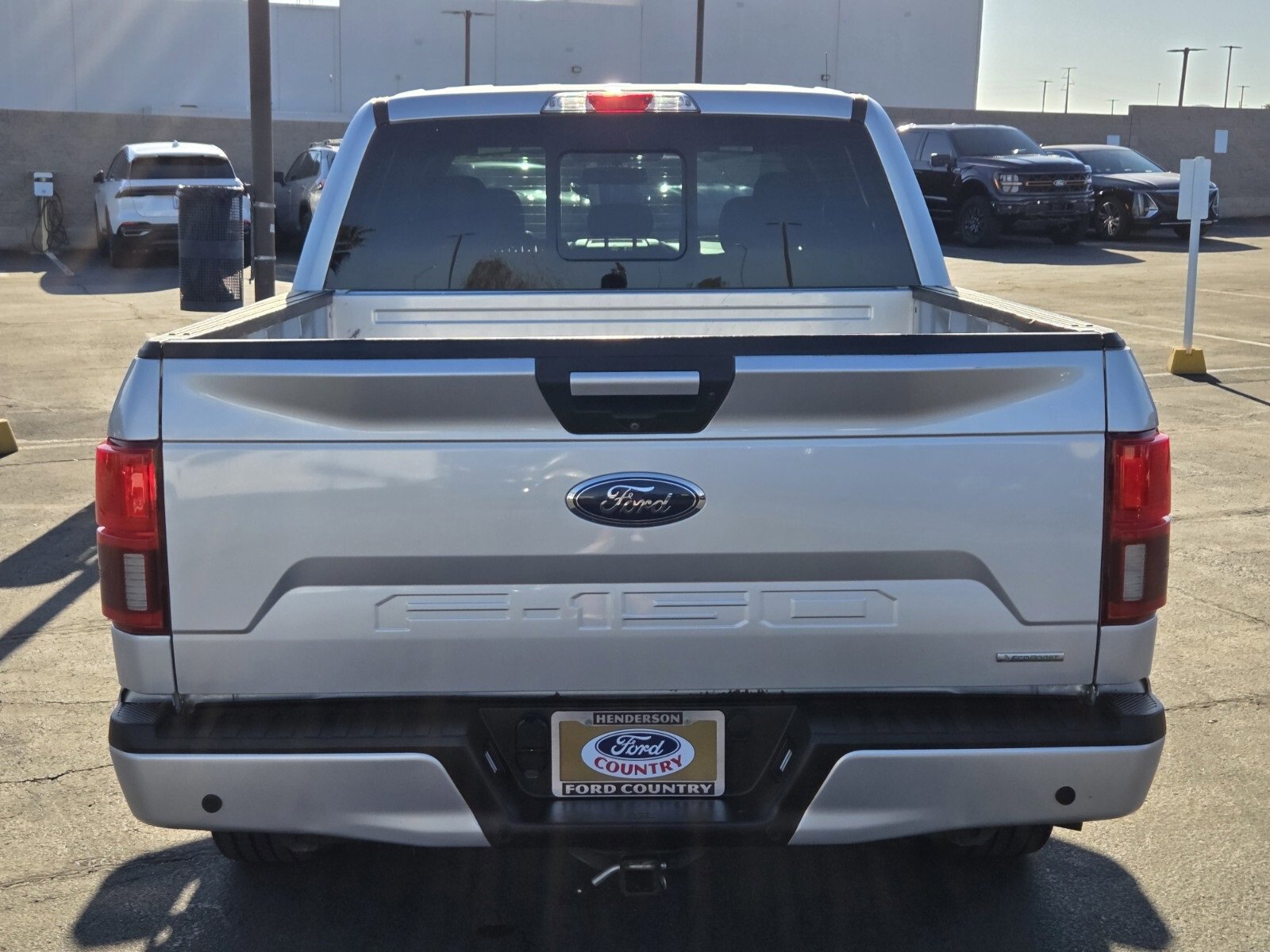 Certified 2018 Ford F150 XLT w/ Equipment Group 302A Luxury image 4