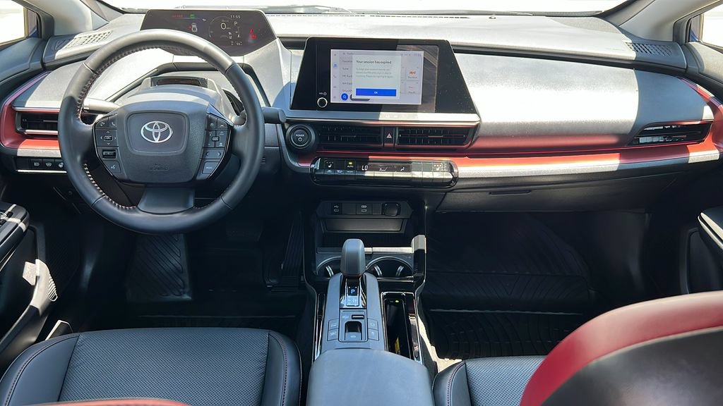 Used 2023 Toyota Prius Prime FWD image 9