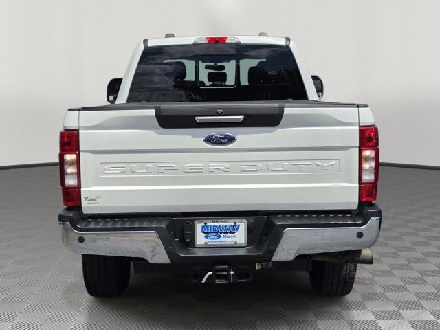 Certified 2022 Ford F250 Lariat w/ Lariat Value Package AWD/4WD image 3