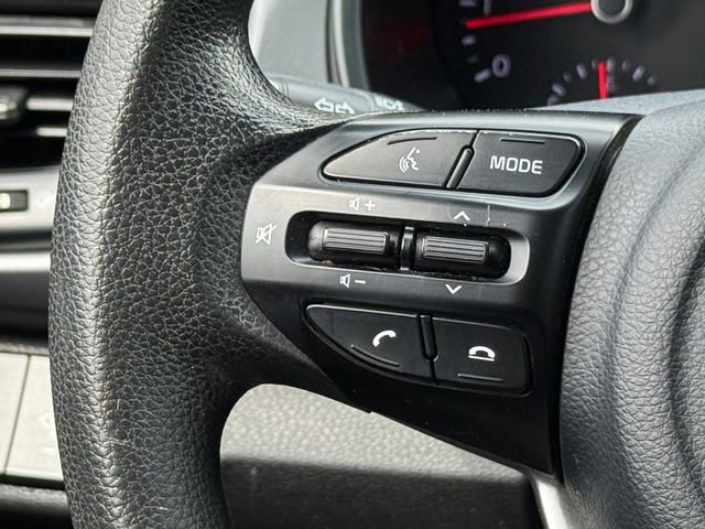 Used 2022 Kia Rio S image 11