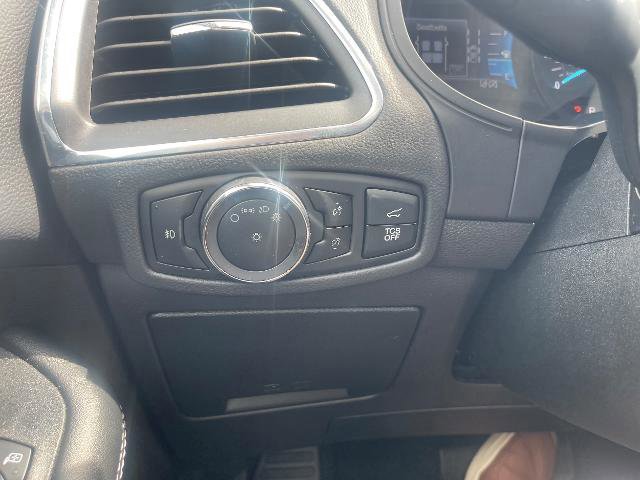 Certified 2024 Ford Edge Titanium image 25