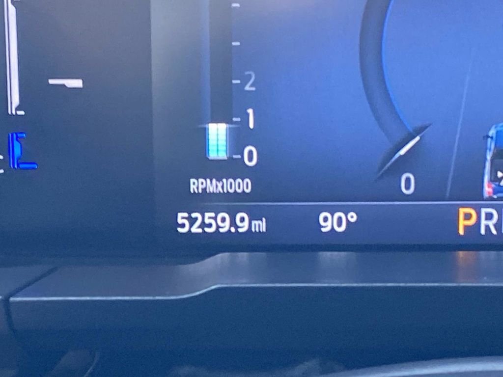 Certified 2025 Ford Maverick Lobo AWD/4WD image 35