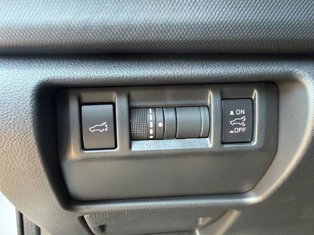 Used 2026 Subaru Forester Premium AWD/4WD image 34