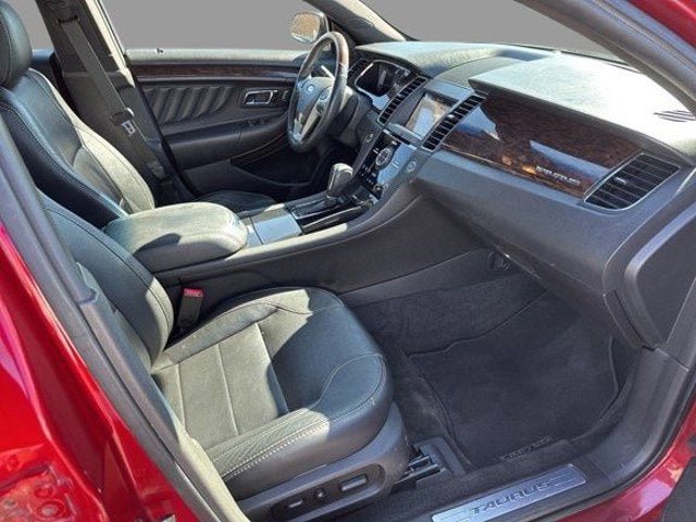 Certified 2017 Ford Taurus Limited FWD image 11