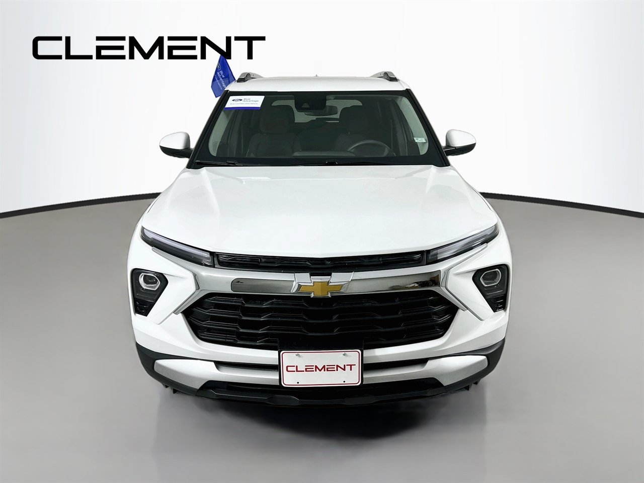 Used 2025 Chevrolet TrailBlazer LT AWD/4WD image 3