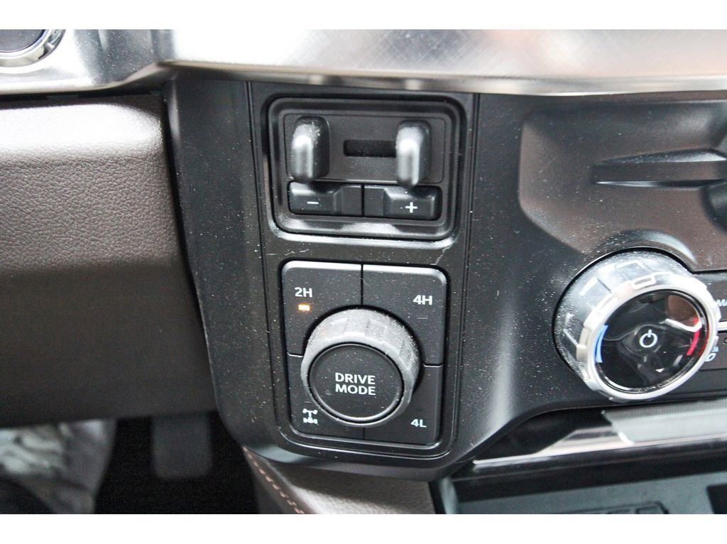 Certified 2024 Ford F250 King Ranch w/ Chrome Package AWD/4WD image 29