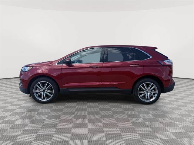 Certified 2024 Ford Edge Titanium AWD/4WD image 4